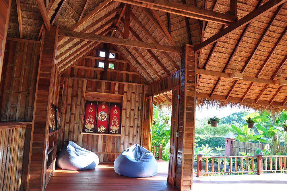 Viengtara Vangvieng Resort Vang Vieng Luaran gambar