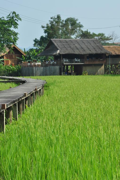 Viengtara Vangvieng Resort Vang Vieng Luaran gambar